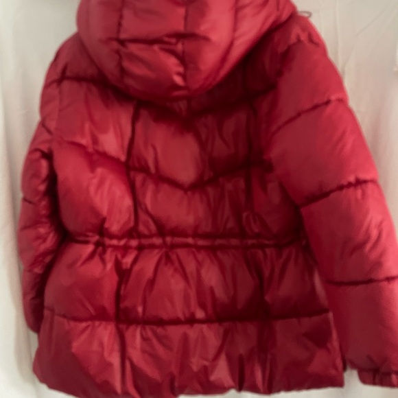 Women’s Red Puffer Jacket - Picture 2 of 3